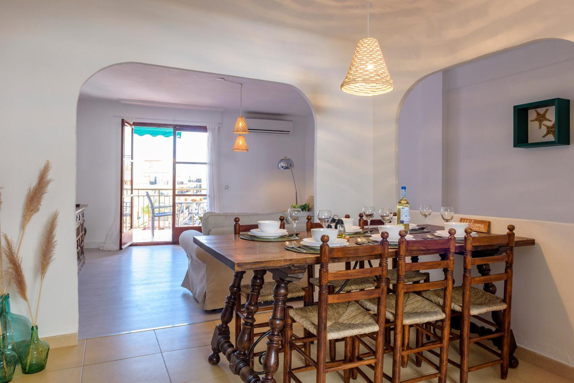 Port Perfection: Your Dream Apartment By The Beach Jávea Exterior photo